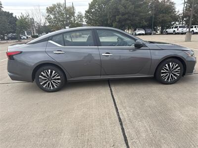 2025 Nissan Altima 2.5 SV   - Photo 9 - Dallas, TX 75252