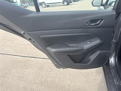 2025 Nissan Altima 2.5 SV   - Photo 13 - Dallas, TX 75252