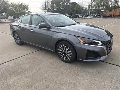 2025 Nissan Altima 2.5 SV   - Photo 10 - Dallas, TX 75252