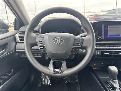 2025 Toyota Camry LE   - Photo 22 - Dallas, TX 75252