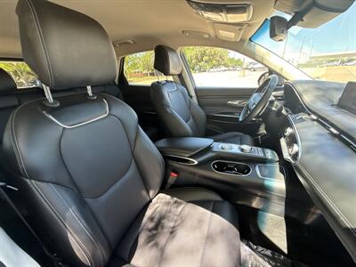 2025 Genesis GV70 2.5T Standard   - Photo 29 - Dallas, TX 75252