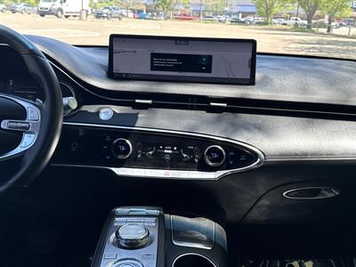 2025 Genesis GV70 2.5T Standard   - Photo 25 - Dallas, TX 75252