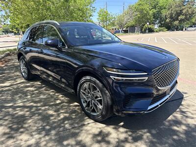 2025 Genesis GV70 2.5T Standard   - Photo 10 - Dallas, TX 75252