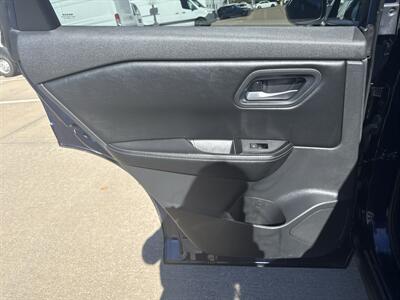 2025 Nissan Rogue SV   - Photo 11 - Dallas, TX 75252