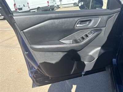 2025 Nissan Rogue SV   - Photo 10 - Dallas, TX 75252