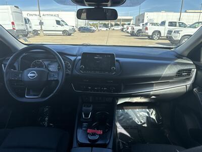 2025 Nissan Rogue SV   - Photo 21 - Dallas, TX 75252