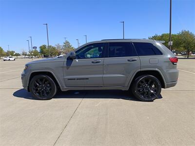 2021 Jeep Grand Cherokee Laredo X   - Photo 4 - Dallas, TX 75252