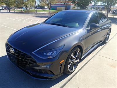 2021 Hyundai SONATA SEL Plus   - Photo 3 - Dallas, TX 75252