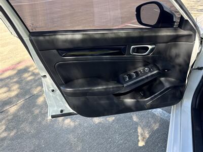 2024 Honda Civic Touring   - Photo 10 - Dallas, TX 75252