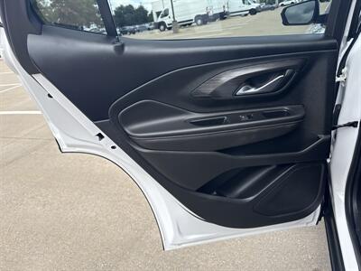 2022 GMC Terrain SLE   - Photo 10 - Dallas, TX 75252