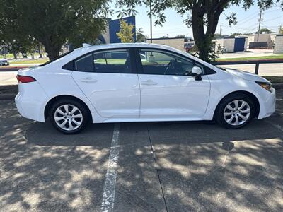 2024 Toyota Corolla LE   - Photo 8 - Dallas, TX 75252
