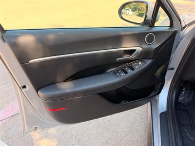 2026 Hyundai SONATA Hybrid Blue - Photo 15 - Dallas, TX 75252