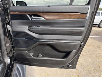 2024 Jeep Grand Wagoneer L   - Photo 13 - Dallas, TX 75252