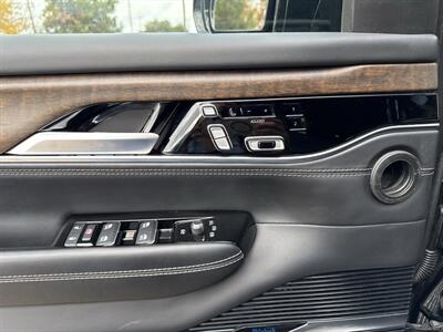 2024 Jeep Grand Wagoneer L   - Photo 11 - Dallas, TX 75252