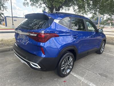 2023 Kia Seltos S   - Photo 7 - Dallas, TX 75252