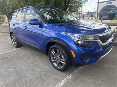 2023 Kia Seltos S   - Photo 9 - Dallas, TX 75252