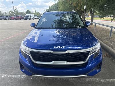 2023 Kia Seltos S   - Photo 2 - Dallas, TX 75252
