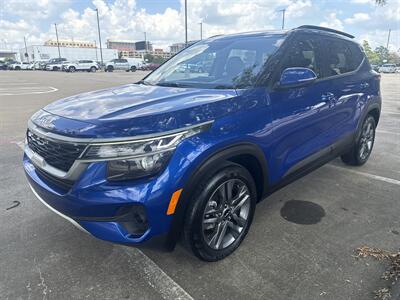 2023 Kia Seltos S   - Photo 3 - Dallas, TX 75252