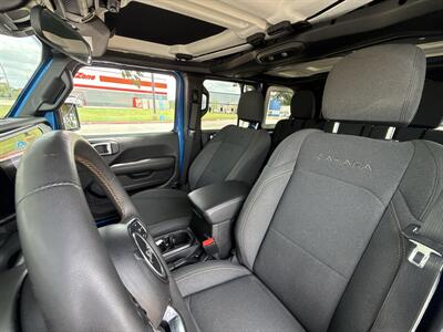 2024 Jeep Wrangler Sahara 4xe - Photo 25 - Dallas, TX 75252