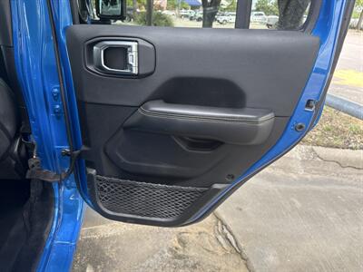 2024 Jeep Wrangler Sahara 4xe - Photo 12 - Dallas, TX 75252