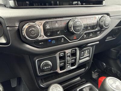 2024 Jeep Wrangler Sahara 4xe - Photo 30 - Dallas, TX 75252