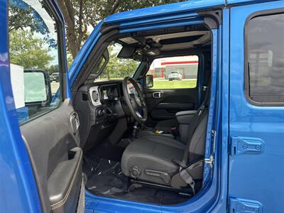 2024 Jeep Wrangler Sahara 4xe - Photo 17 - Dallas, TX 75252