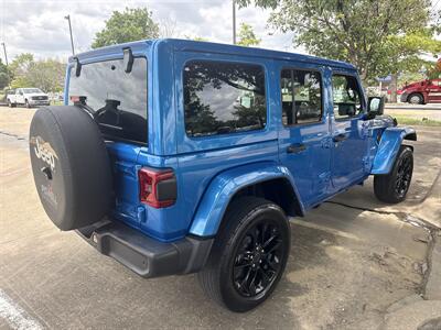 2024 Jeep Wrangler Sahara 4xe - Photo 7 - Dallas, TX 75252