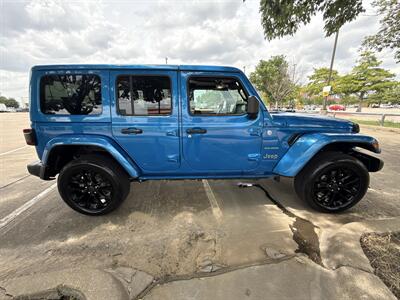 2024 Jeep Wrangler Sahara 4xe - Photo 8 - Dallas, TX 75252