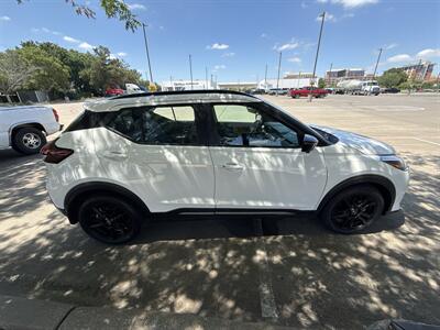 2023 Nissan Kicks SR   - Photo 8 - Dallas, TX 75252