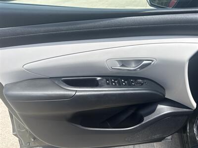 2025 Hyundai TUCSON SEL   - Photo 11 - Dallas, TX 75252