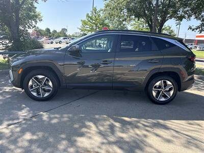 2025 Hyundai TUCSON SEL   - Photo 4 - Dallas, TX 75252