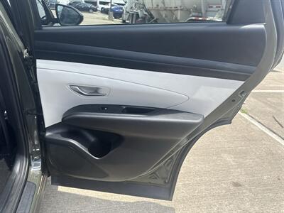 2025 Hyundai TUCSON SEL   - Photo 13 - Dallas, TX 75252