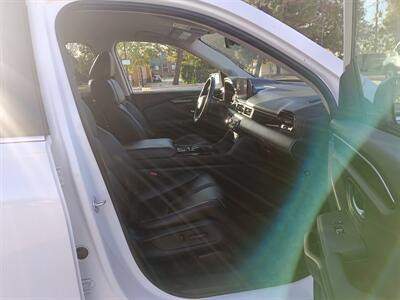 2023 Honda Pilot EX-L w/Rear Captain's Chairs   - Photo 20 - Dallas, TX 75252