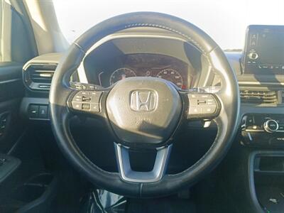 2023 Honda Pilot EX-L w/Rear Captain's Chairs   - Photo 22 - Dallas, TX 75252