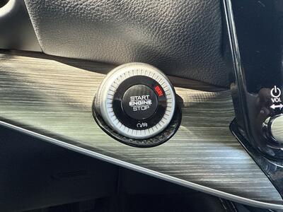 2024 Jeep Wagoneer L Series II   - Photo 36 - Dallas, TX 75252