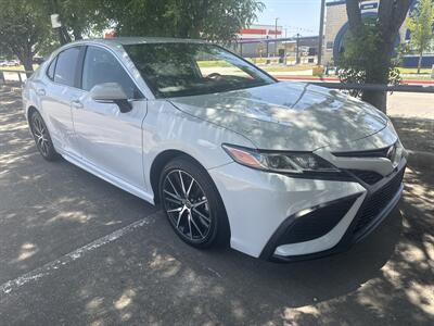 2023 Toyota Camry SE   - Photo 9 - Dallas, TX 75252