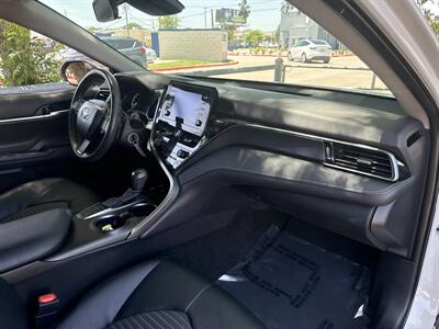 2023 Toyota Camry SE   - Photo 18 - Dallas, TX 75252