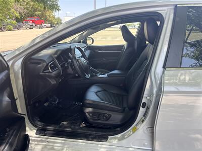 2023 Toyota Camry SE   - Photo 14 - Dallas, TX 75252