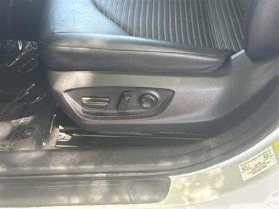 2023 Toyota Camry SE   - Photo 15 - Dallas, TX 75252