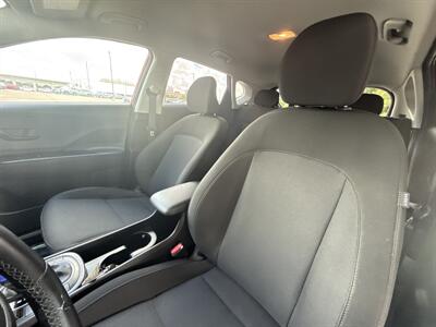 2025 Hyundai KONA SEL - Photo 20 - Dallas, TX 75252