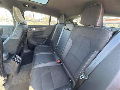 2023 Volvo C40 Recharge Twin Plus e   - Photo 39 - Dallas, TX 75252