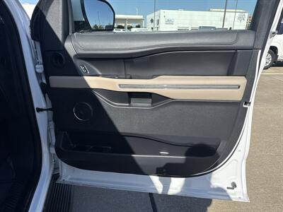 2024 Ford Expedition XLT   - Photo 14 - Dallas, TX 75252