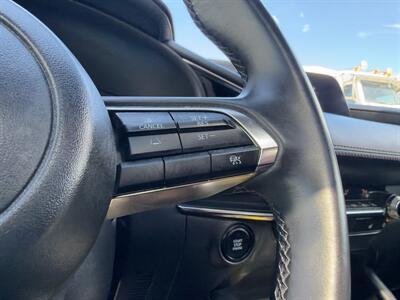 2025 Mazda Mazda3 Hatchback 2.5 S Carbon Edition   - Photo 28 - Dallas, TX 75252