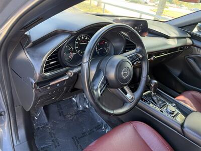 2025 Mazda Mazda3 Hatchback 2.5 S Carbon Edition   - Photo 11 - Dallas, TX 75252