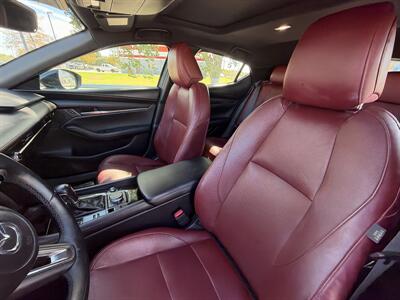2025 Mazda Mazda3 Hatchback 2.5 S Carbon Edition   - Photo 16 - Dallas, TX 75252