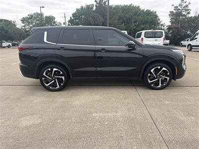 2024 Mitsubishi Outlander SE   - Photo 8 - Dallas, TX 75252