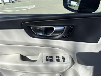 2023 Volvo XC60 B5 Plus Bright Theme   - Photo 11 - Dallas, TX 75252