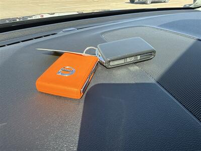 2023 Volvo XC60 B5 Plus Bright Theme   - Photo 36 - Dallas, TX 75252