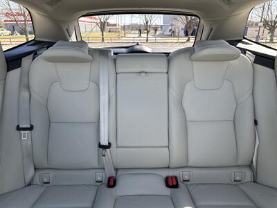 2023 Volvo XC60 B5 Plus Bright Theme   - Photo 42 - Dallas, TX 75252