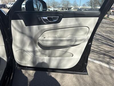 2023 Volvo XC60 B5 Plus Bright Theme   - Photo 14 - Dallas, TX 75252